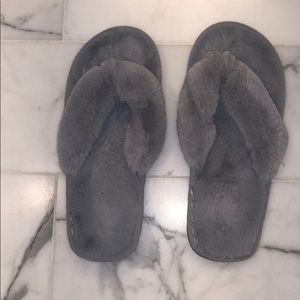 Soft and Fuzzy Grey Flip-Flops